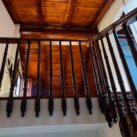 A Portelina Casa Rural, Entre Vinedos Y Castanos Alpehytte