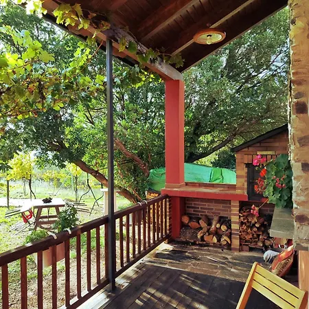 A Portelina Casa Rural, Entre Vinedos Y Castanos * Rubia